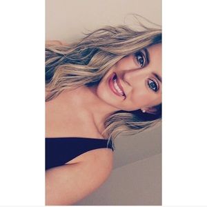 Meet your Posher, Danica